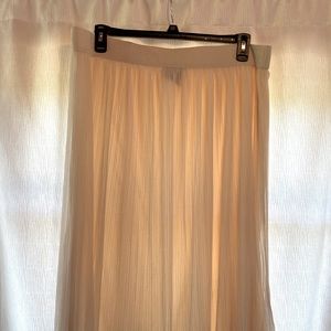 Plus size ivory skirt